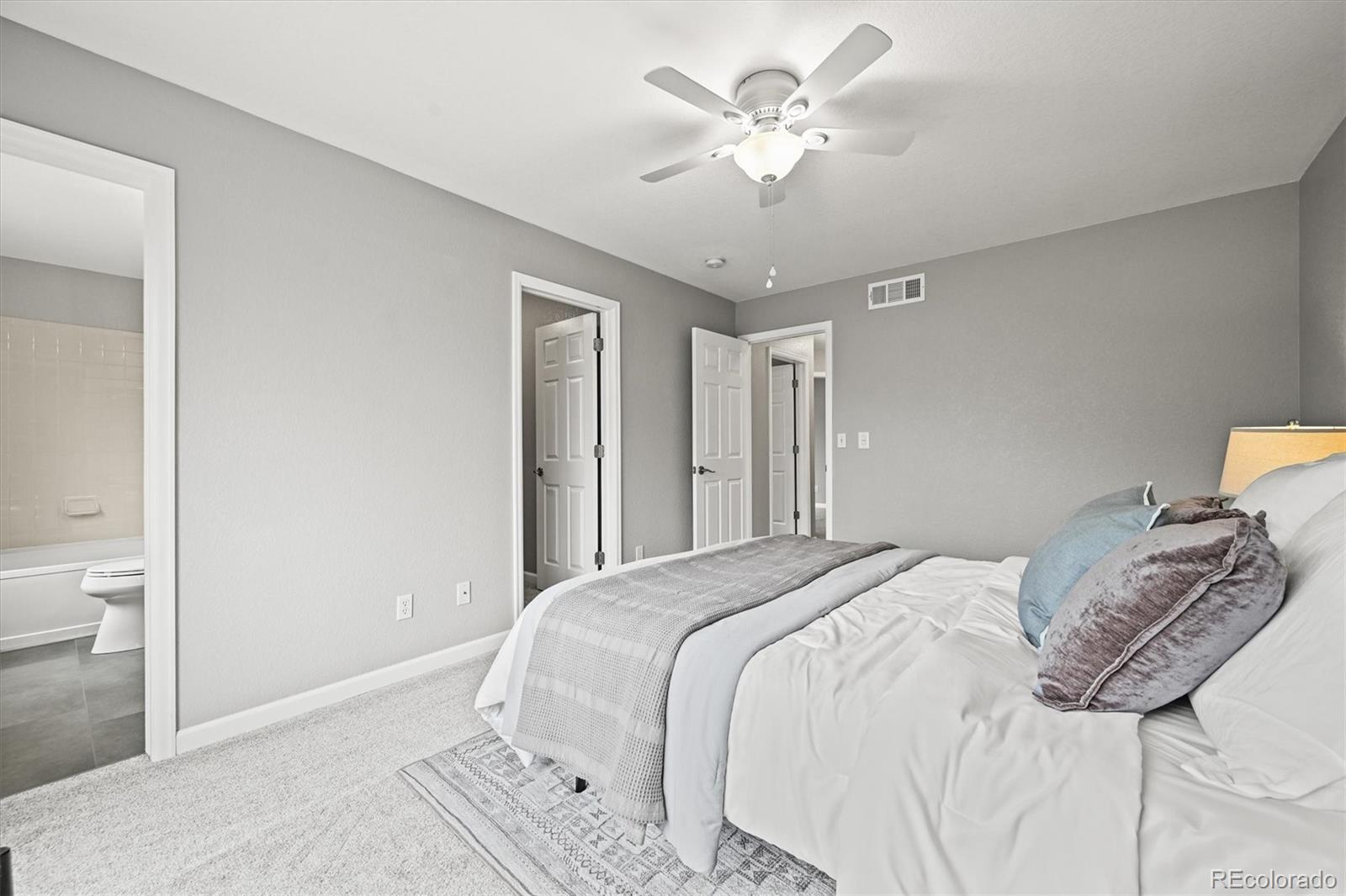 MLS Image #16 for 9620  mallard pond way,littleton, Colorado