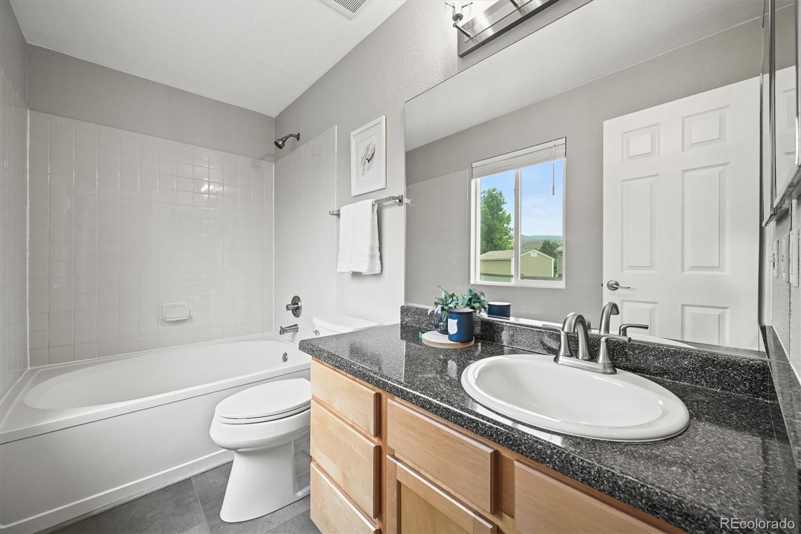 MLS Image #17 for 9620  mallard pond way,littleton, Colorado
