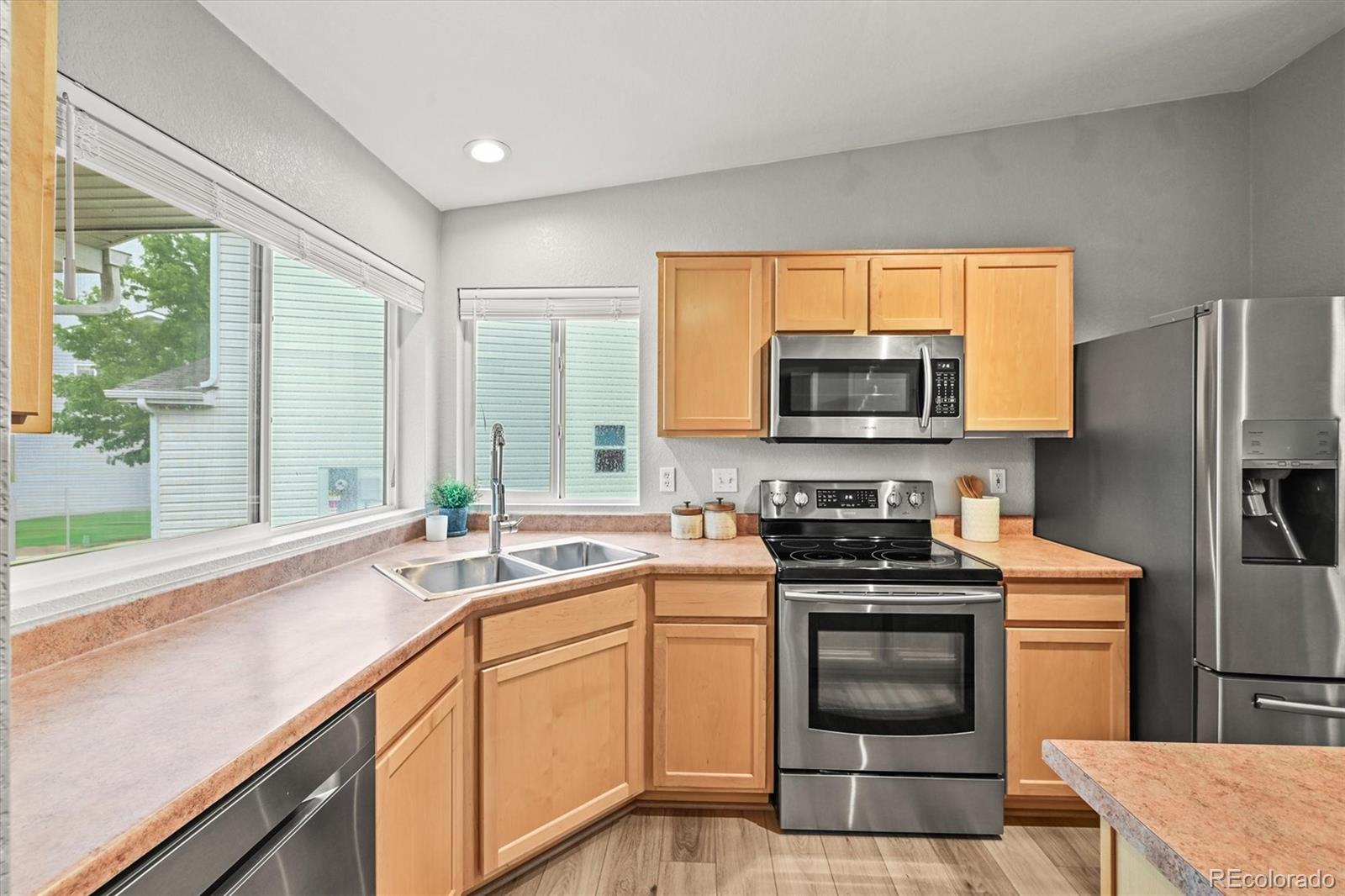 MLS Image #9 for 9620  mallard pond way,littleton, Colorado