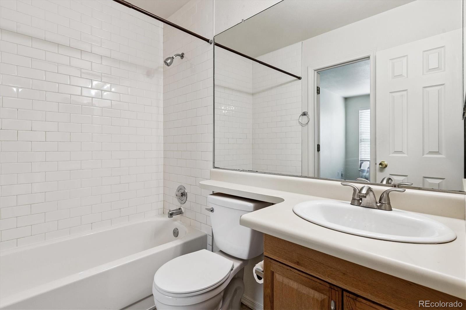 MLS Image #14 for 4592  malaya street,denver, Colorado