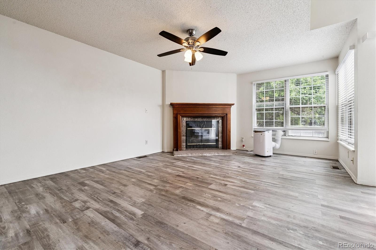 MLS Image #4 for 4592  malaya street,denver, Colorado