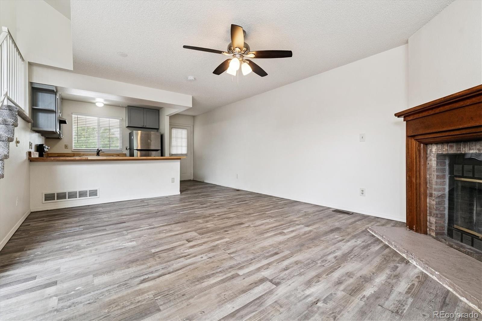 MLS Image #5 for 4592  malaya street,denver, Colorado