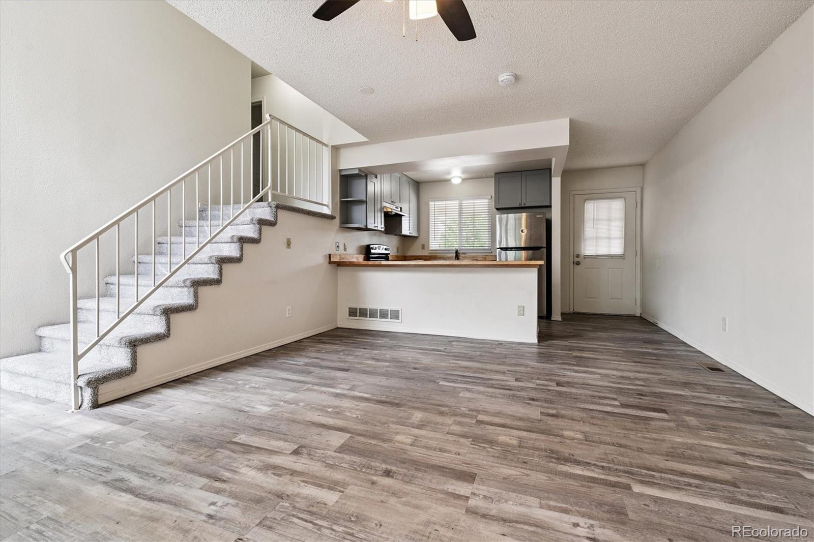 MLS Image #6 for 4592  malaya street,denver, Colorado