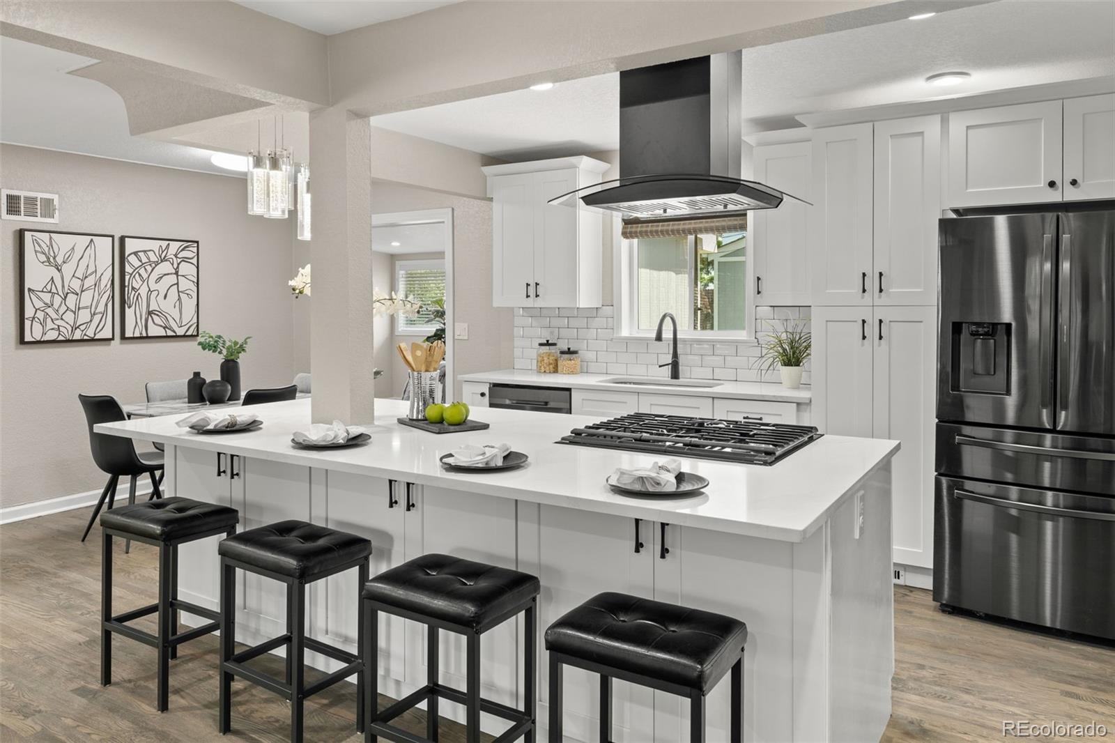 MLS Image #13 for 1120 s harrison street,denver, Colorado