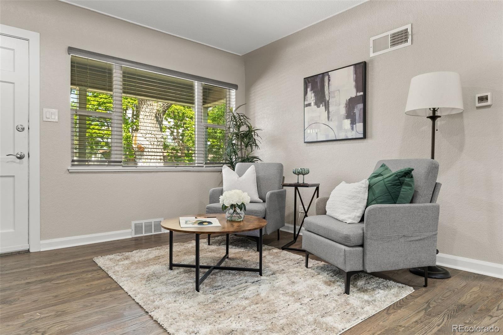 MLS Image #4 for 1120 s harrison street,denver, Colorado
