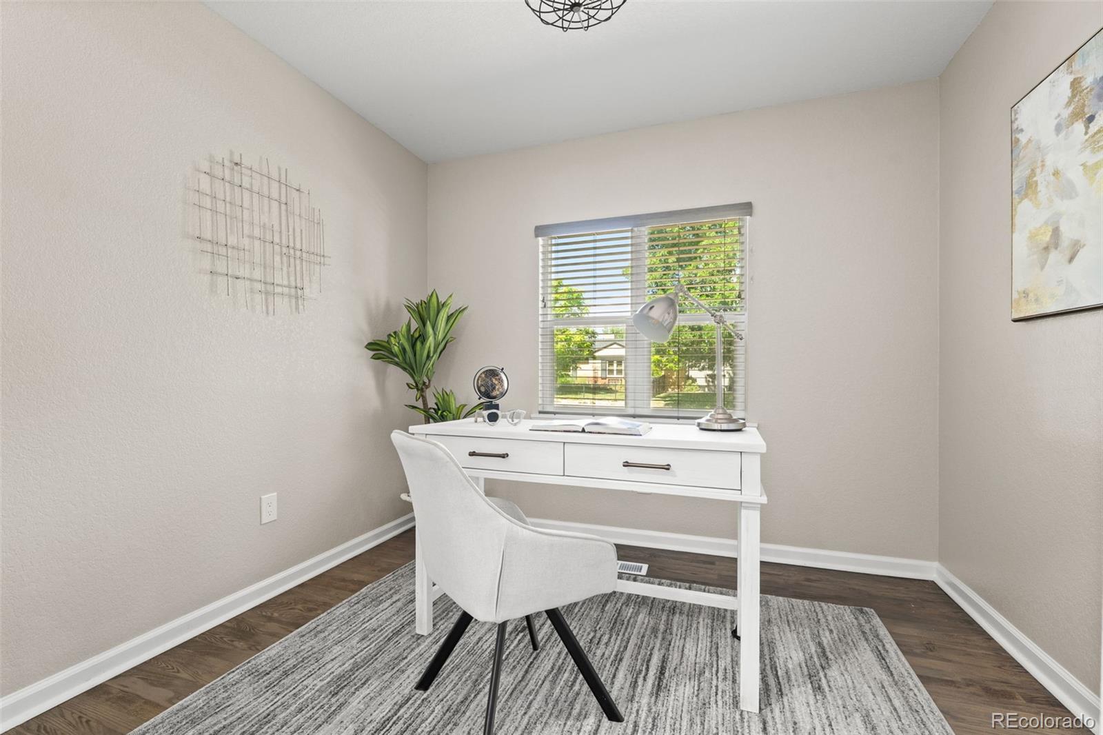 MLS Image #9 for 1120 s harrison street,denver, Colorado