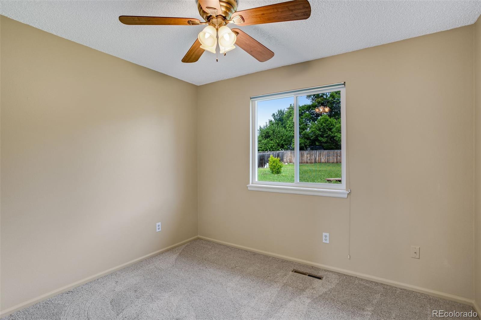 MLS Image #18 for 2043  tunis circle,fort collins, Colorado