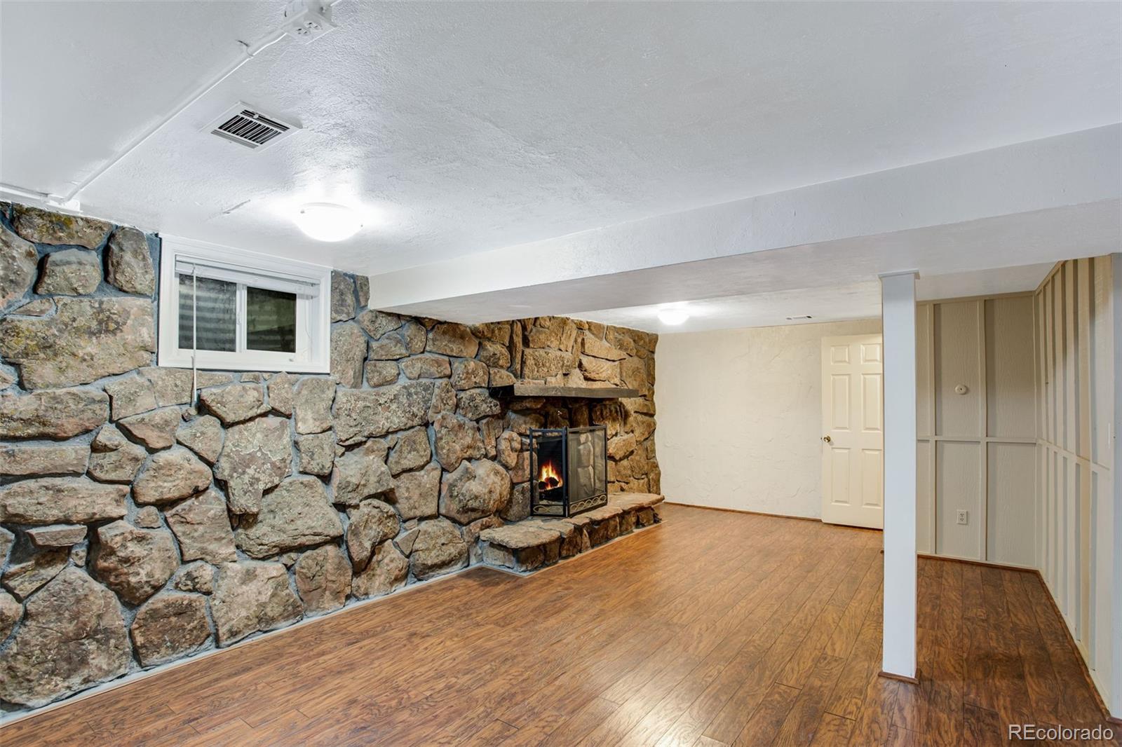 MLS Image #23 for 2043  tunis circle,fort collins, Colorado