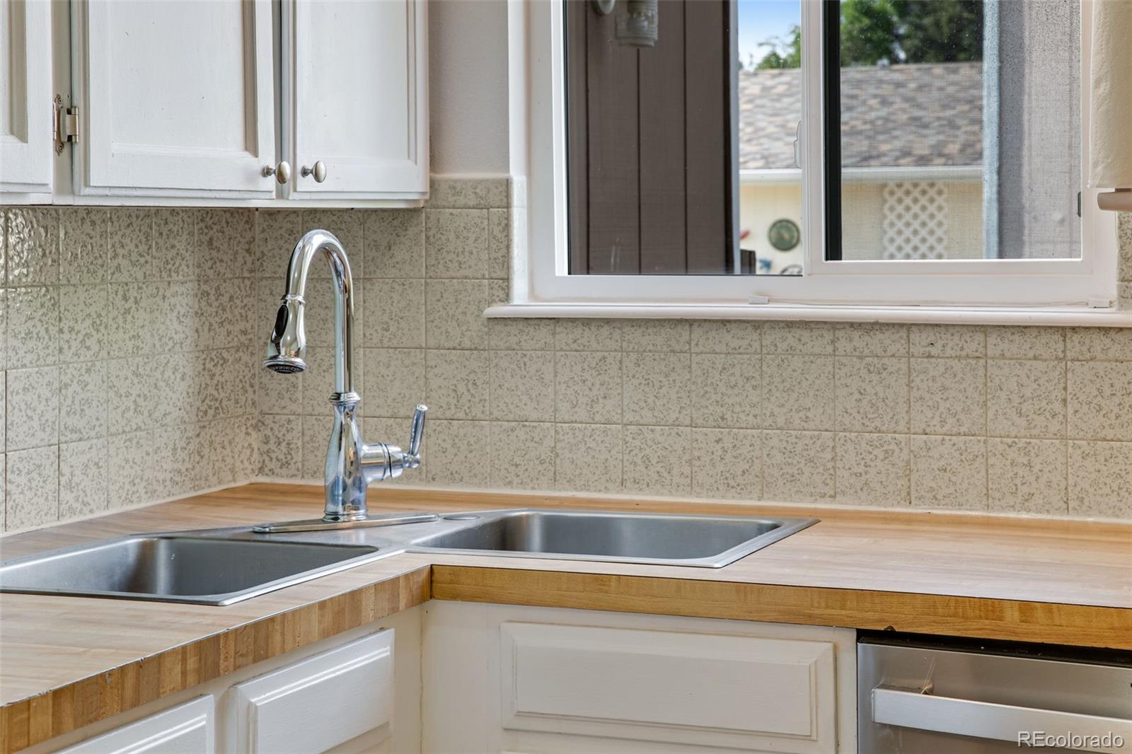 MLS Image #9 for 2043  tunis circle,fort collins, Colorado