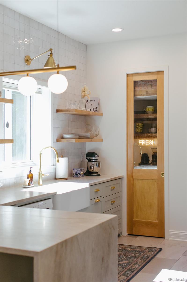 MLS Image #9 for 3410 w 31st avenue,denver, Colorado