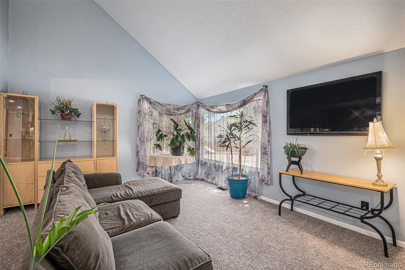 MLS Image #2 for 3647 s uravan street,aurora, Colorado