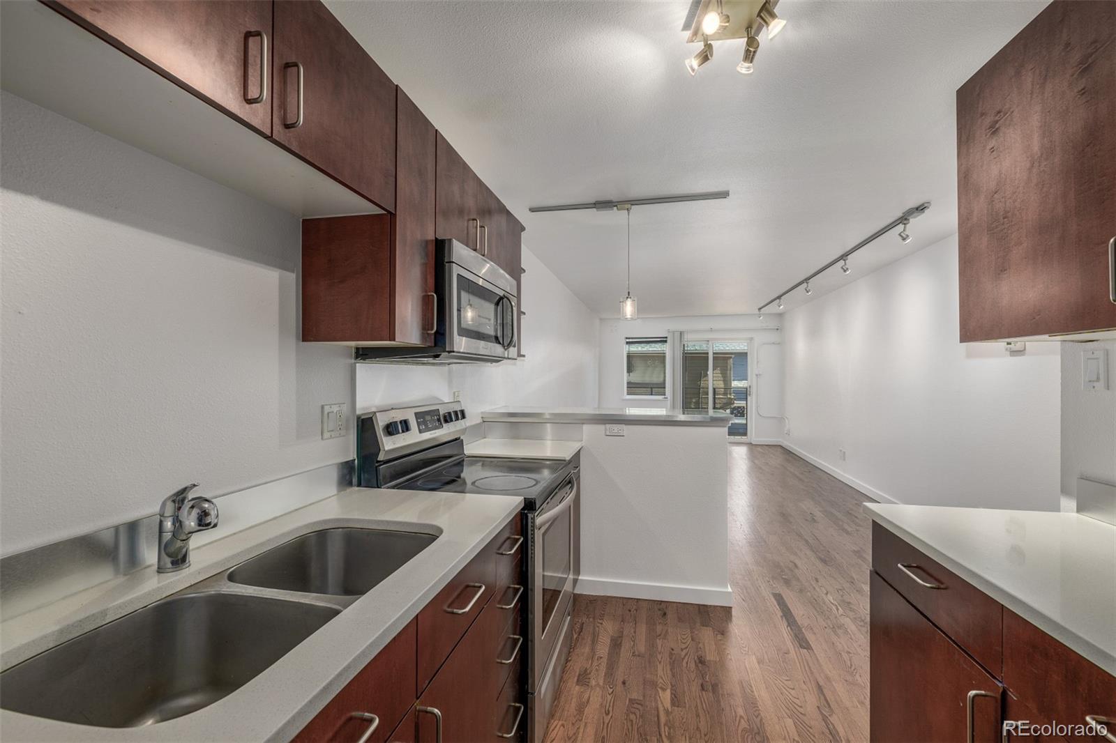 MLS Image #4 for 1245  columbine street,denver, Colorado