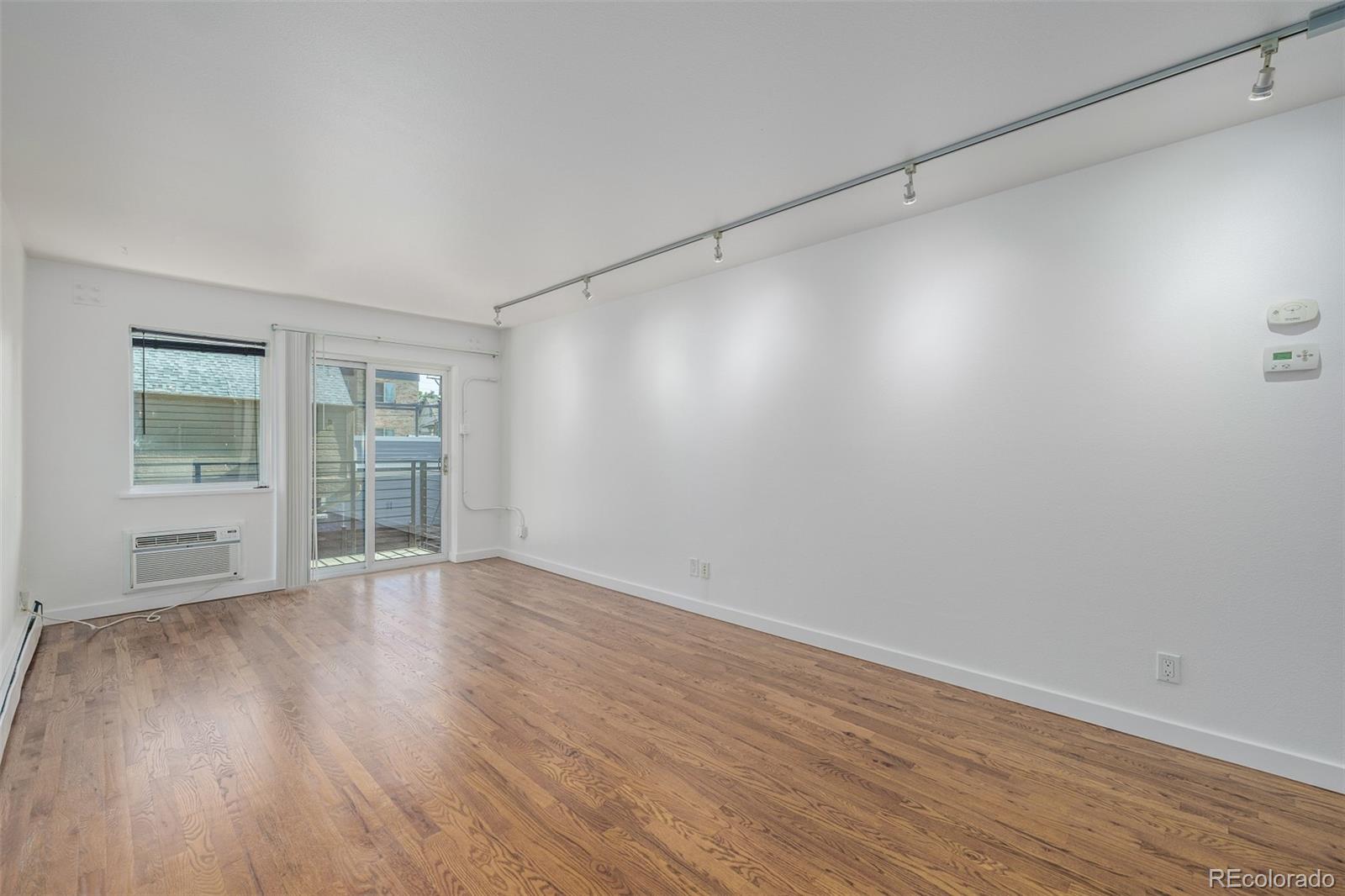 MLS Image #7 for 1245  columbine street,denver, Colorado
