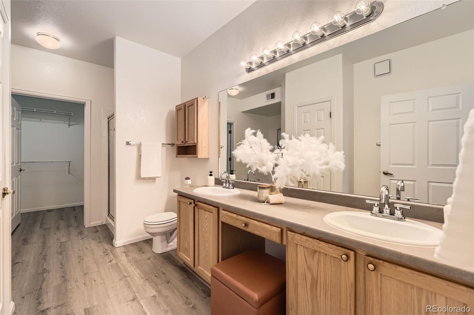 MLS Image #13 for 4221 s blackhawk circle,aurora, Colorado