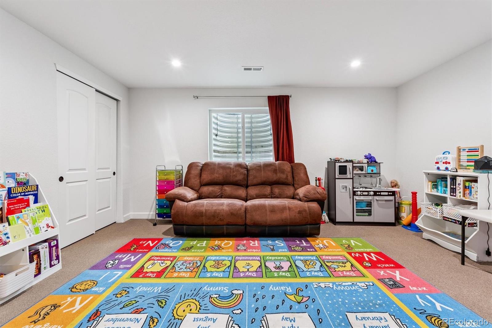 MLS Image #15 for 10288  olathe way,commerce city, Colorado
