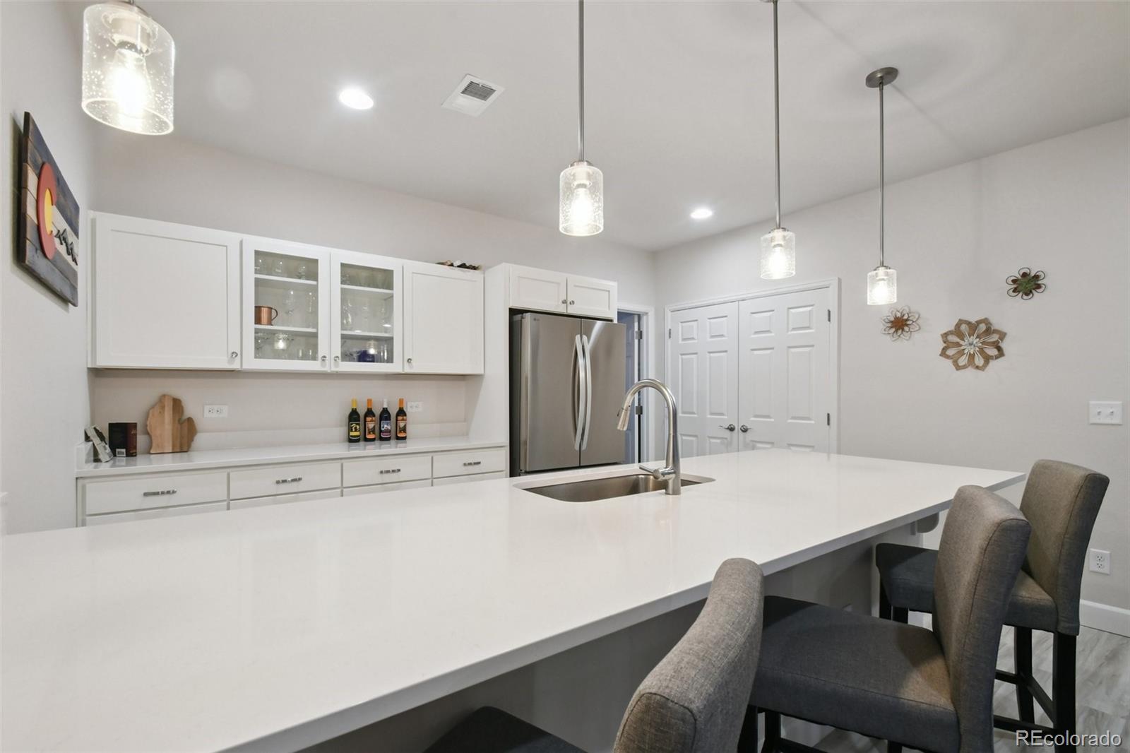 MLS Image #14 for 171 s waterloo street,aurora, Colorado