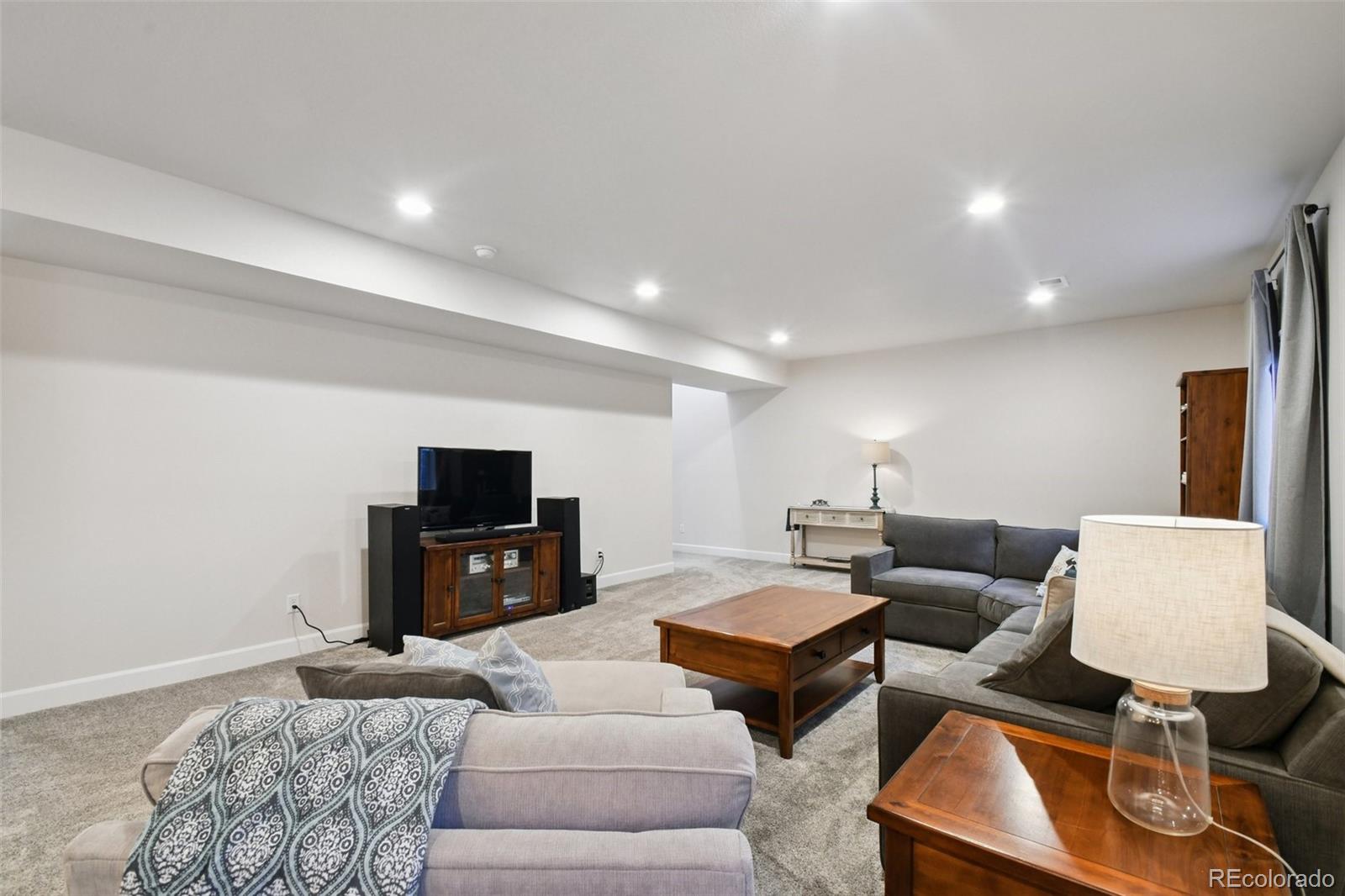 MLS Image #15 for 171 s waterloo street,aurora, Colorado