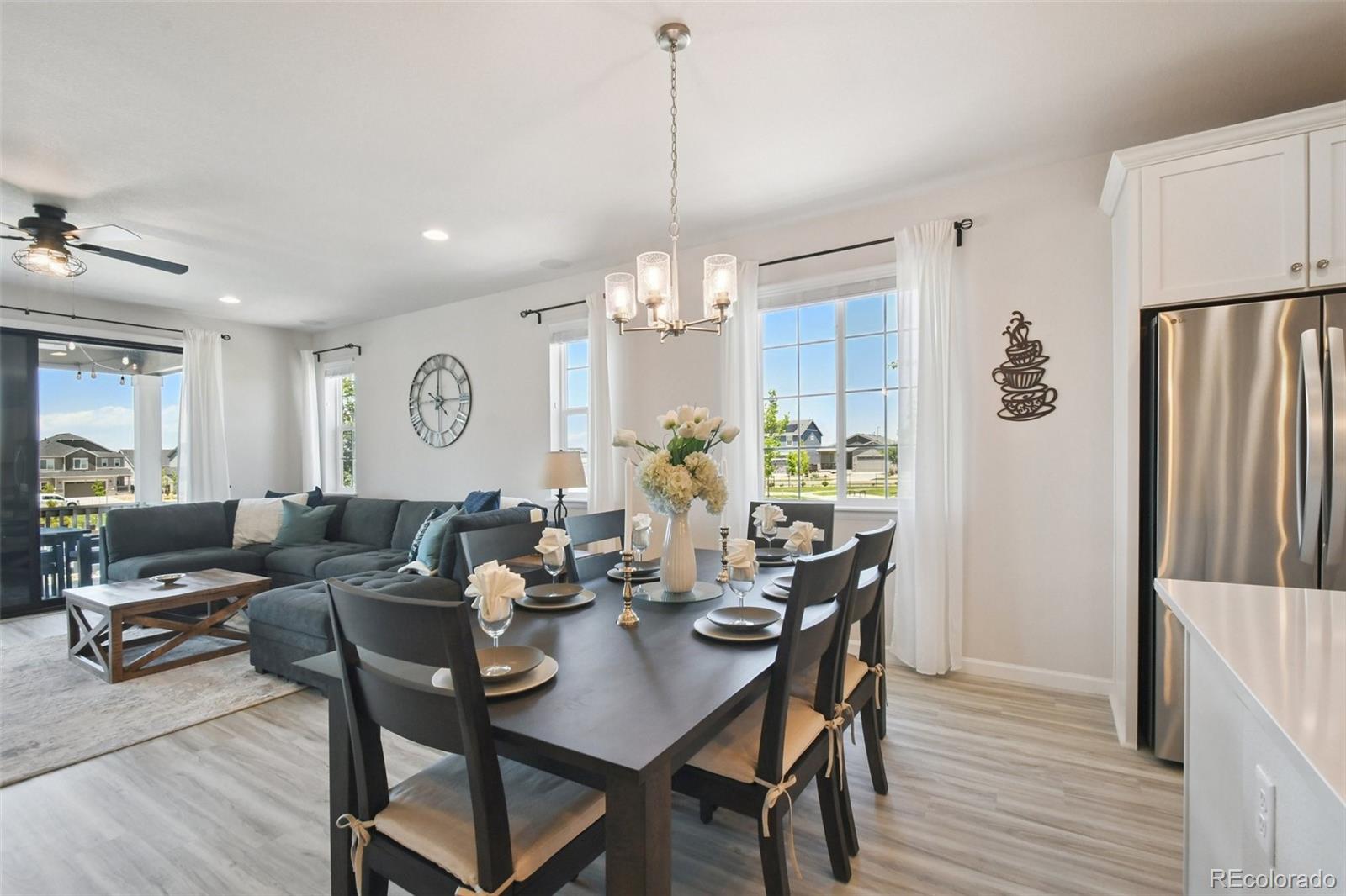 MLS Image #3 for 171 s waterloo street,aurora, Colorado