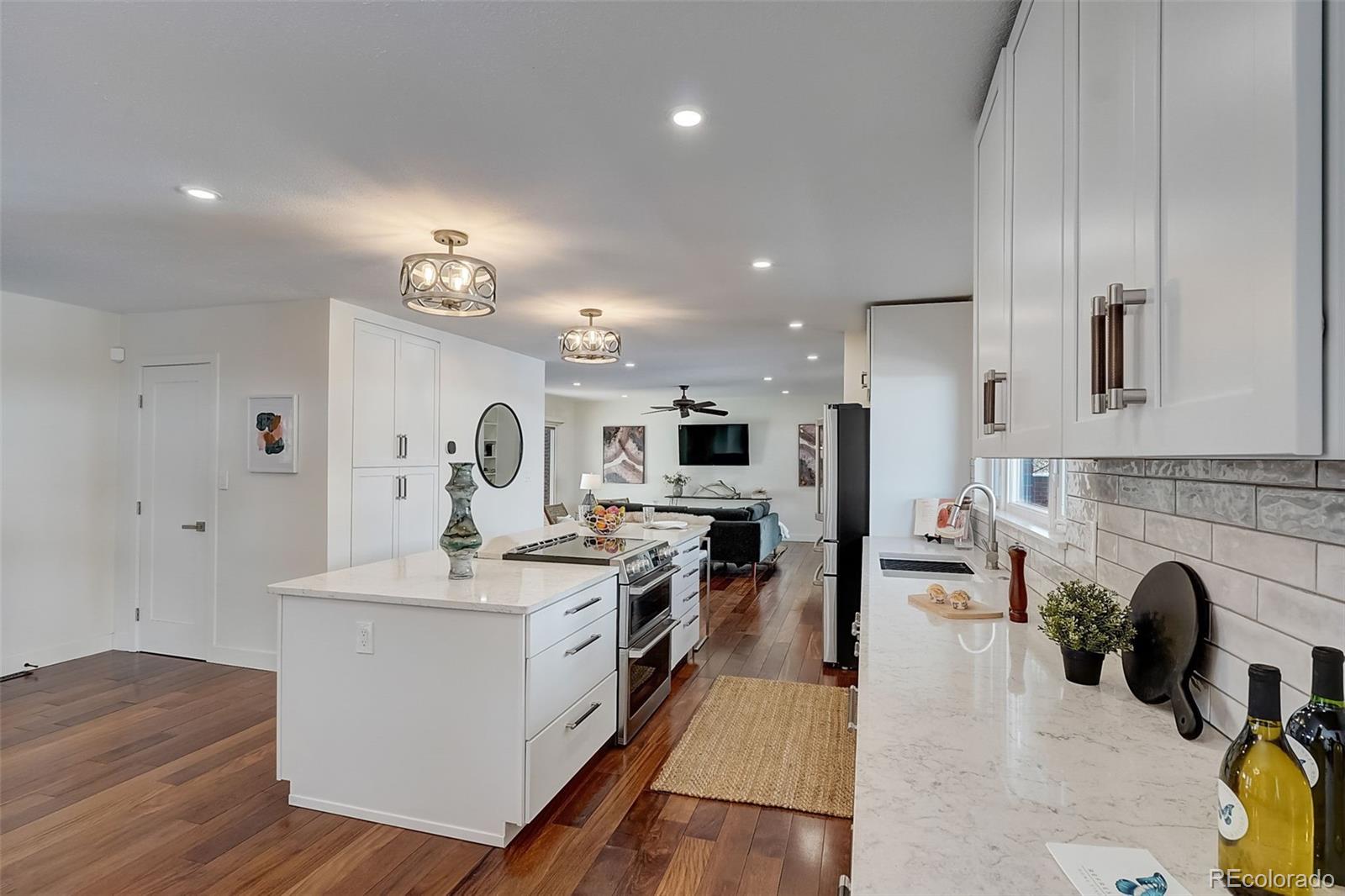 MLS Image #10 for 3434 s race street,englewood, Colorado