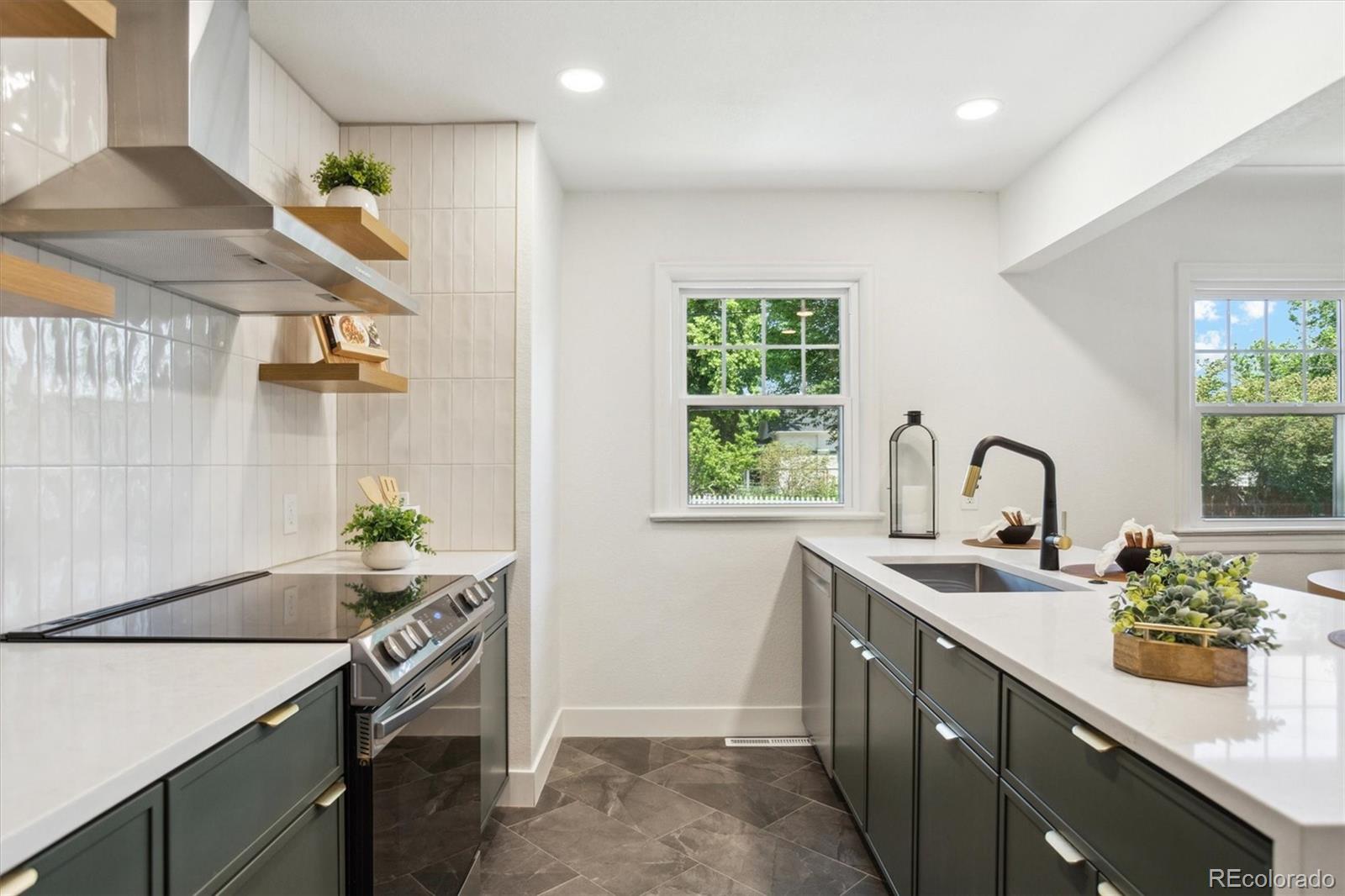 MLS Image #13 for 4465 n umatilla street,denver, Colorado