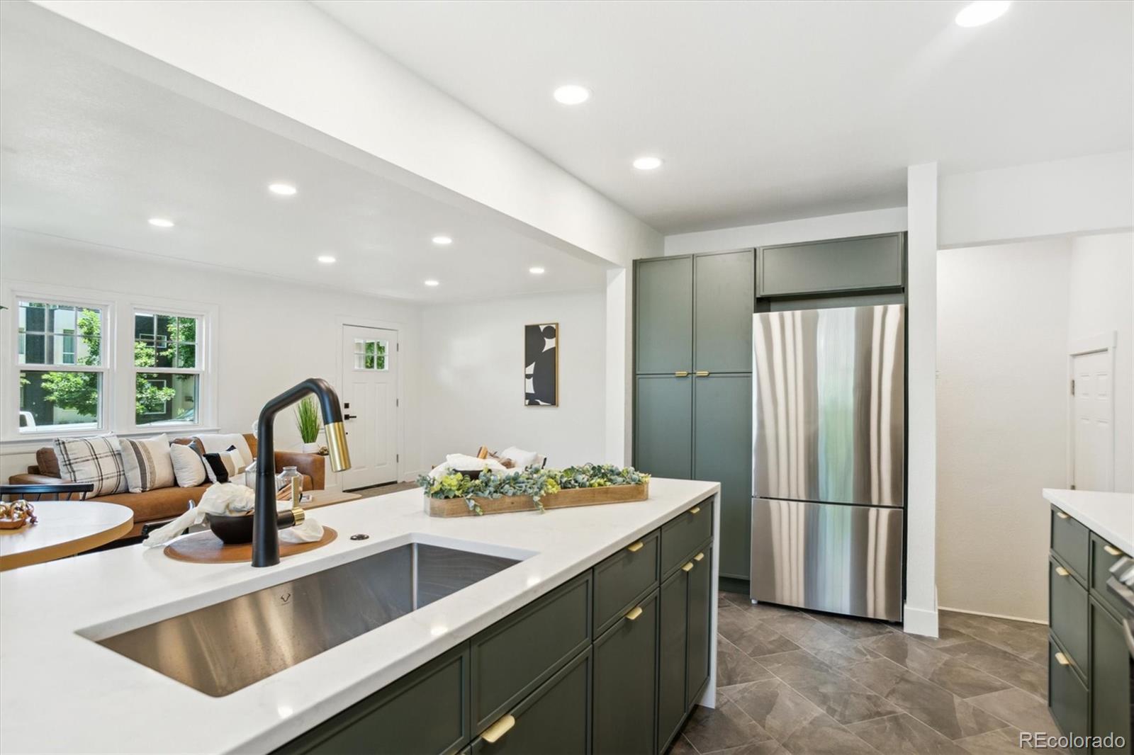 MLS Image #15 for 4465 n umatilla street,denver, Colorado