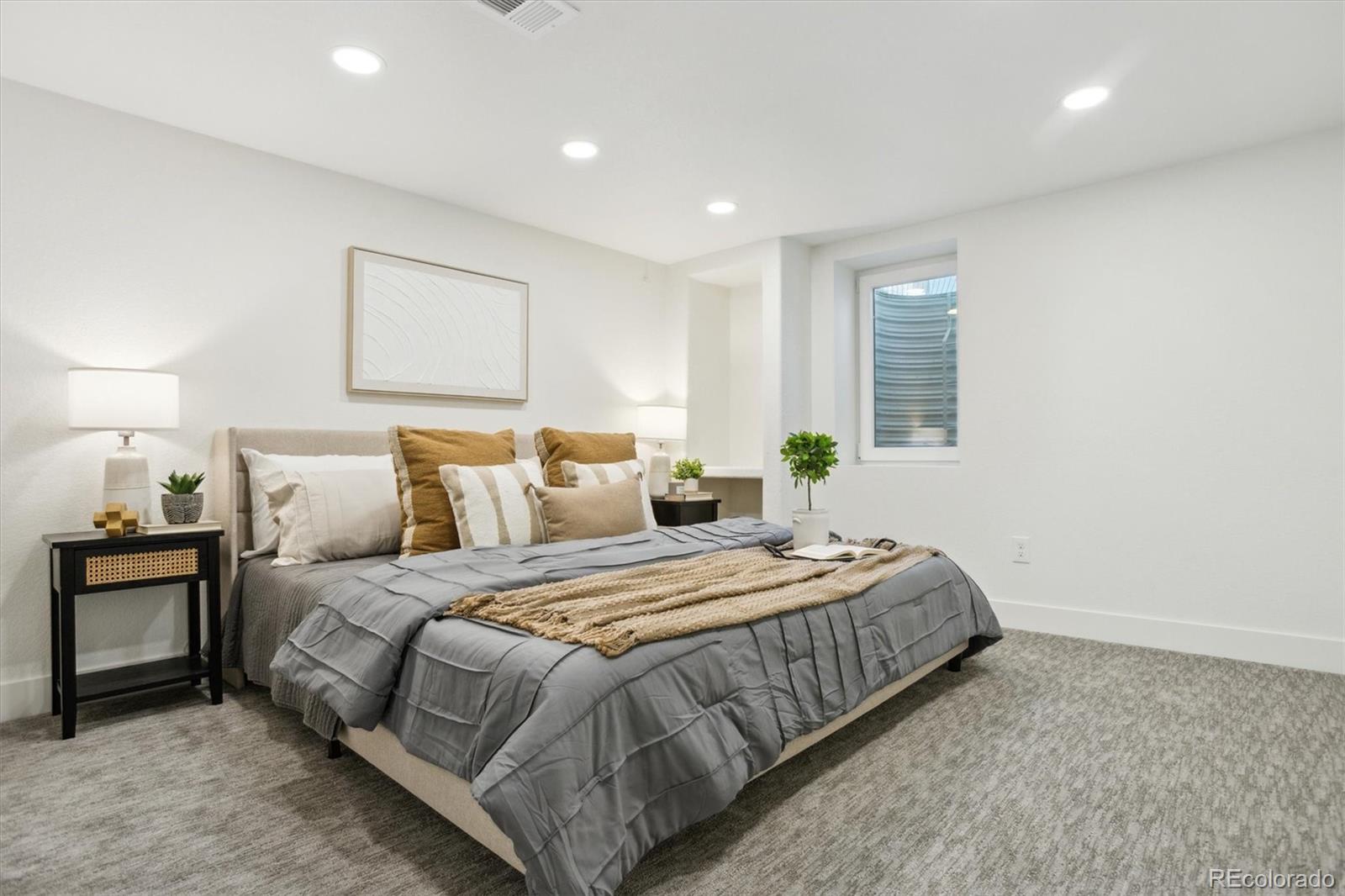 MLS Image #26 for 4465 n umatilla street,denver, Colorado