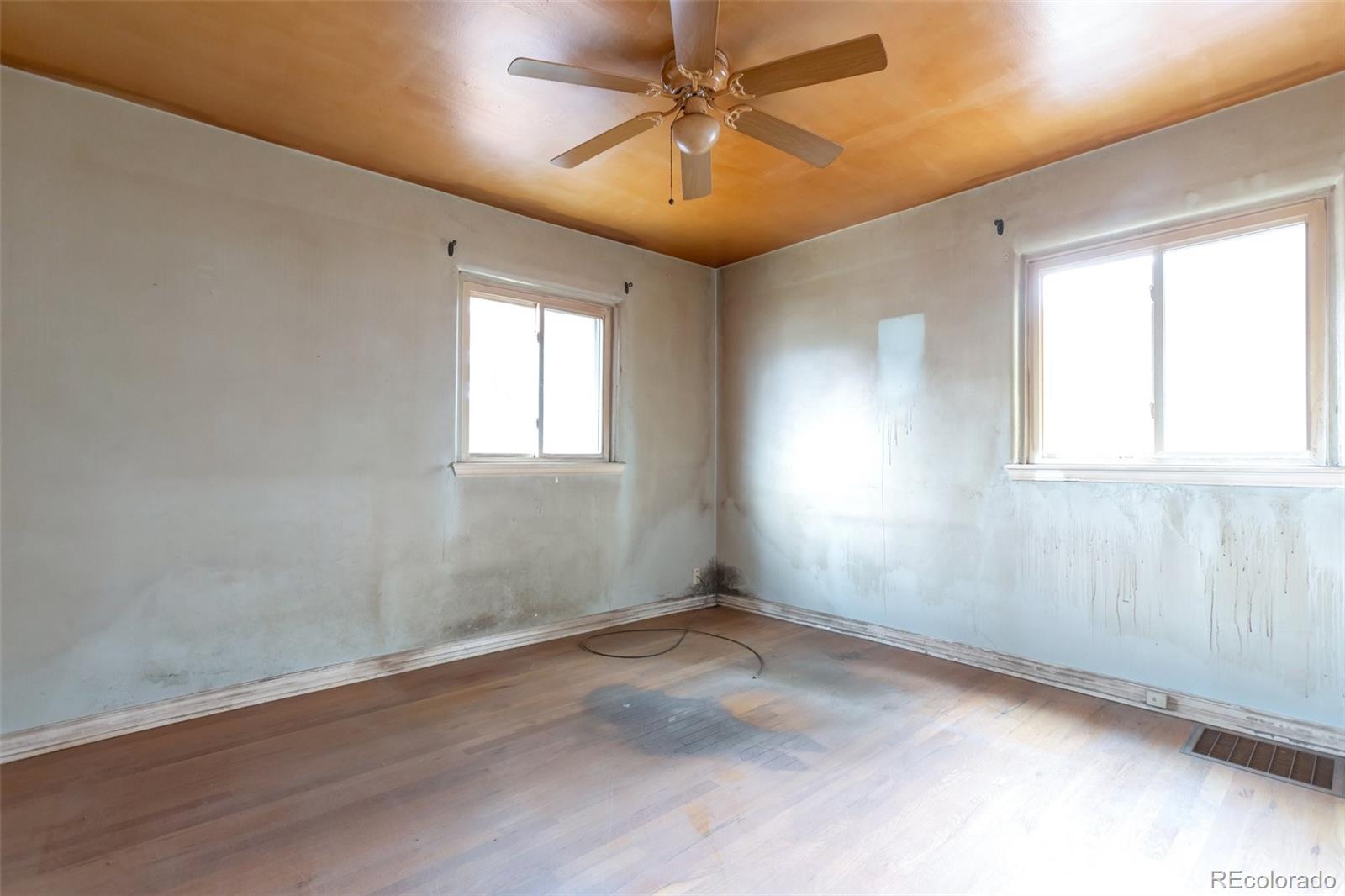MLS Image #5 for 1335  locust street,denver, Colorado