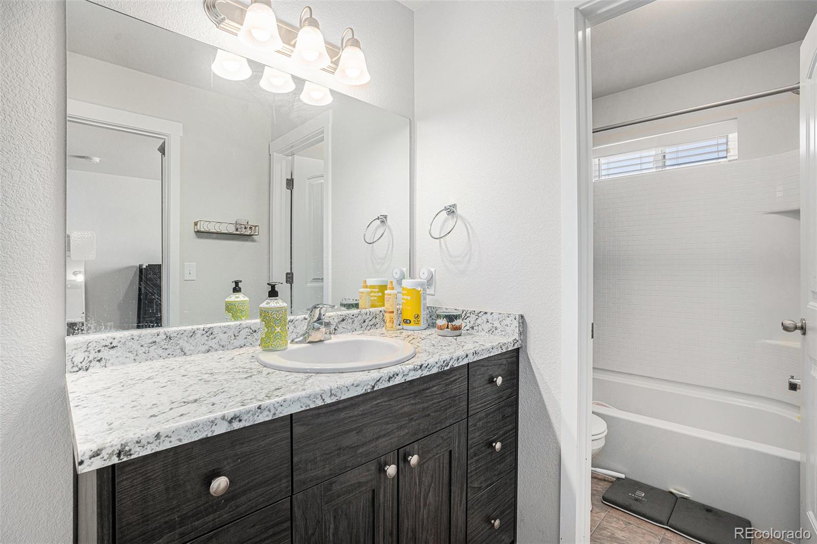 MLS Image #17 for 4605  wharf point,colorado springs, Colorado