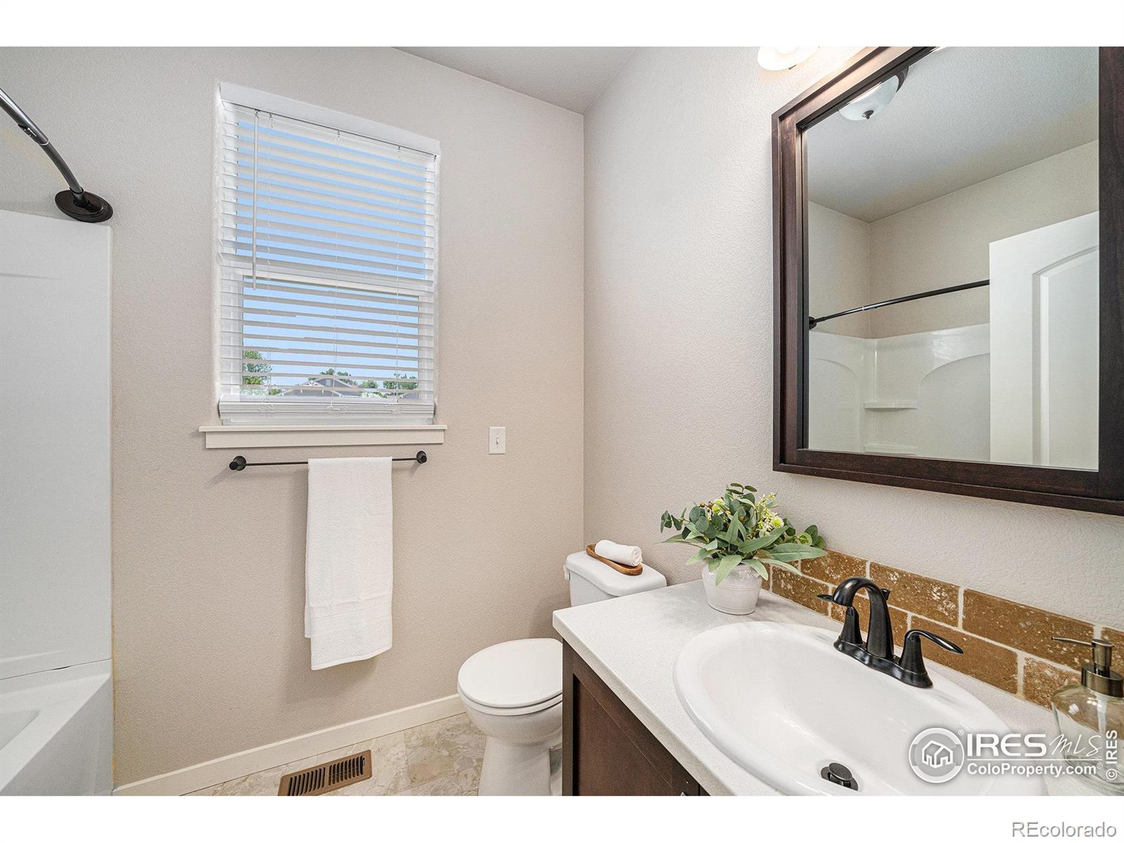 MLS Image #21 for 3325  corvina court,evans, Colorado