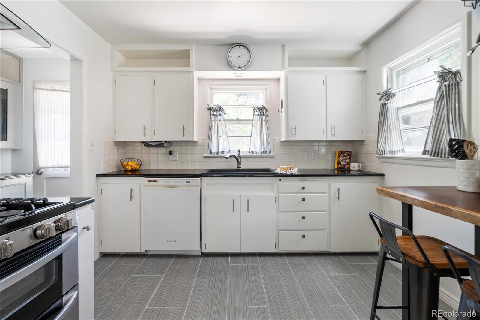 MLS Image #11 for 970  bungalow court,fort collins, Colorado