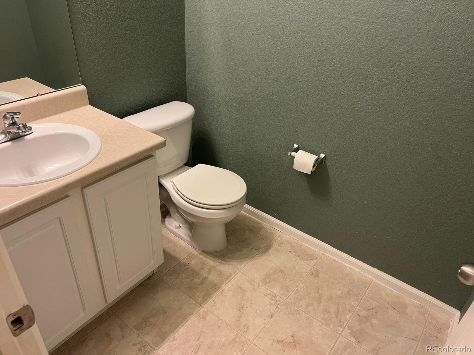 MLS Image #6 for 5255  memphis street,denver, Colorado