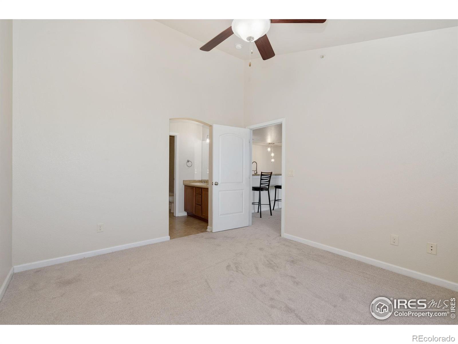 MLS Image #16 for 4905  hahns peak drive,loveland, Colorado