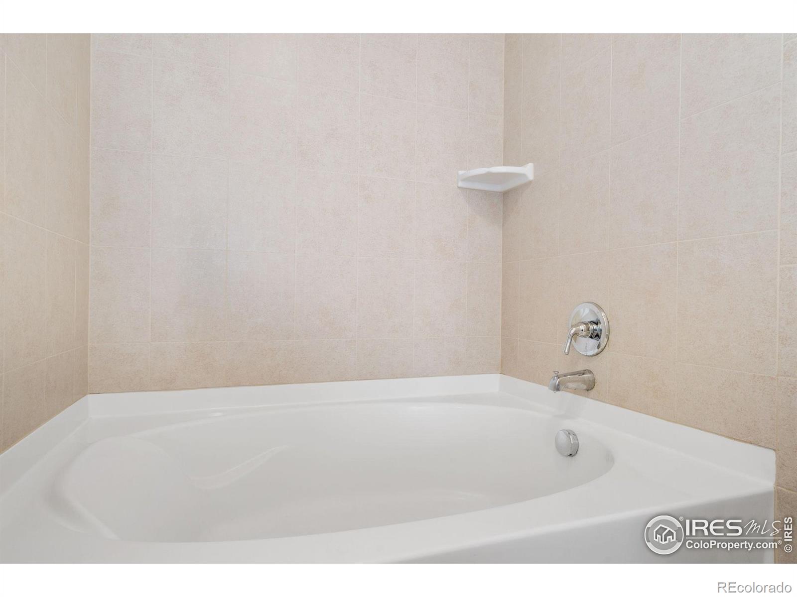 MLS Image #19 for 4905  hahns peak drive,loveland, Colorado