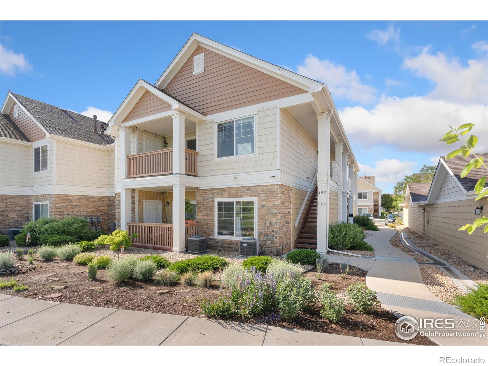 MLS Image #2 for 4905  hahns peak drive,loveland, Colorado
