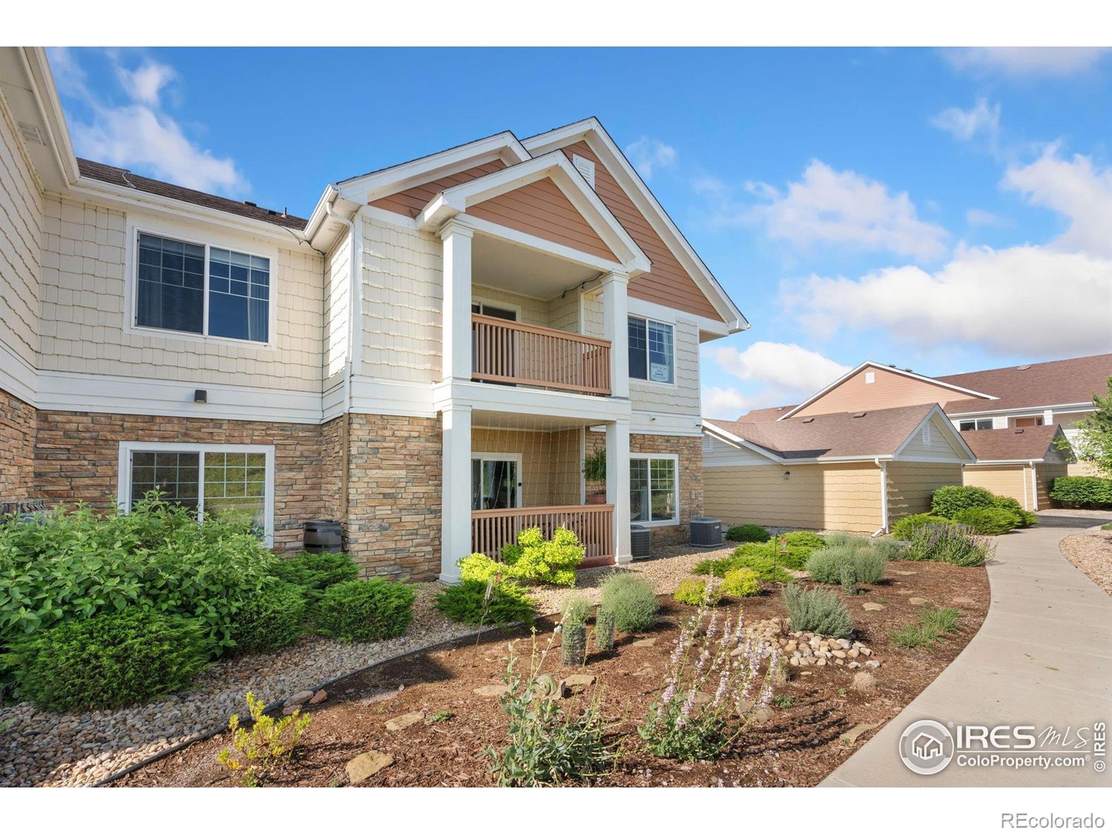 MLS Image #3 for 4905  hahns peak drive,loveland, Colorado