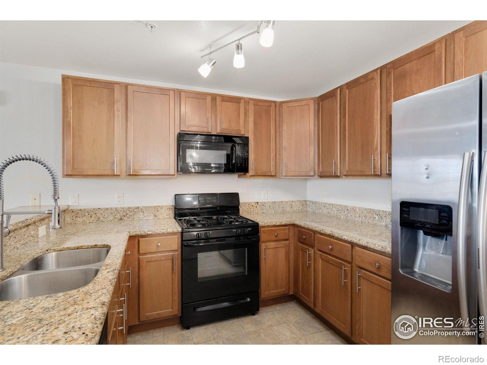 MLS Image #8 for 4905  hahns peak drive,loveland, Colorado