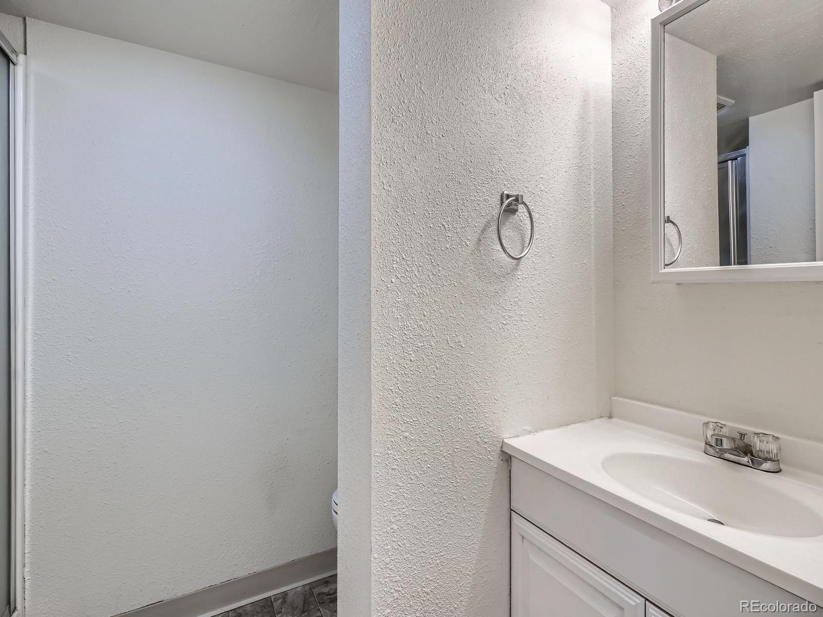 MLS Image #18 for 17681 e loyola drive e,aurora, Colorado