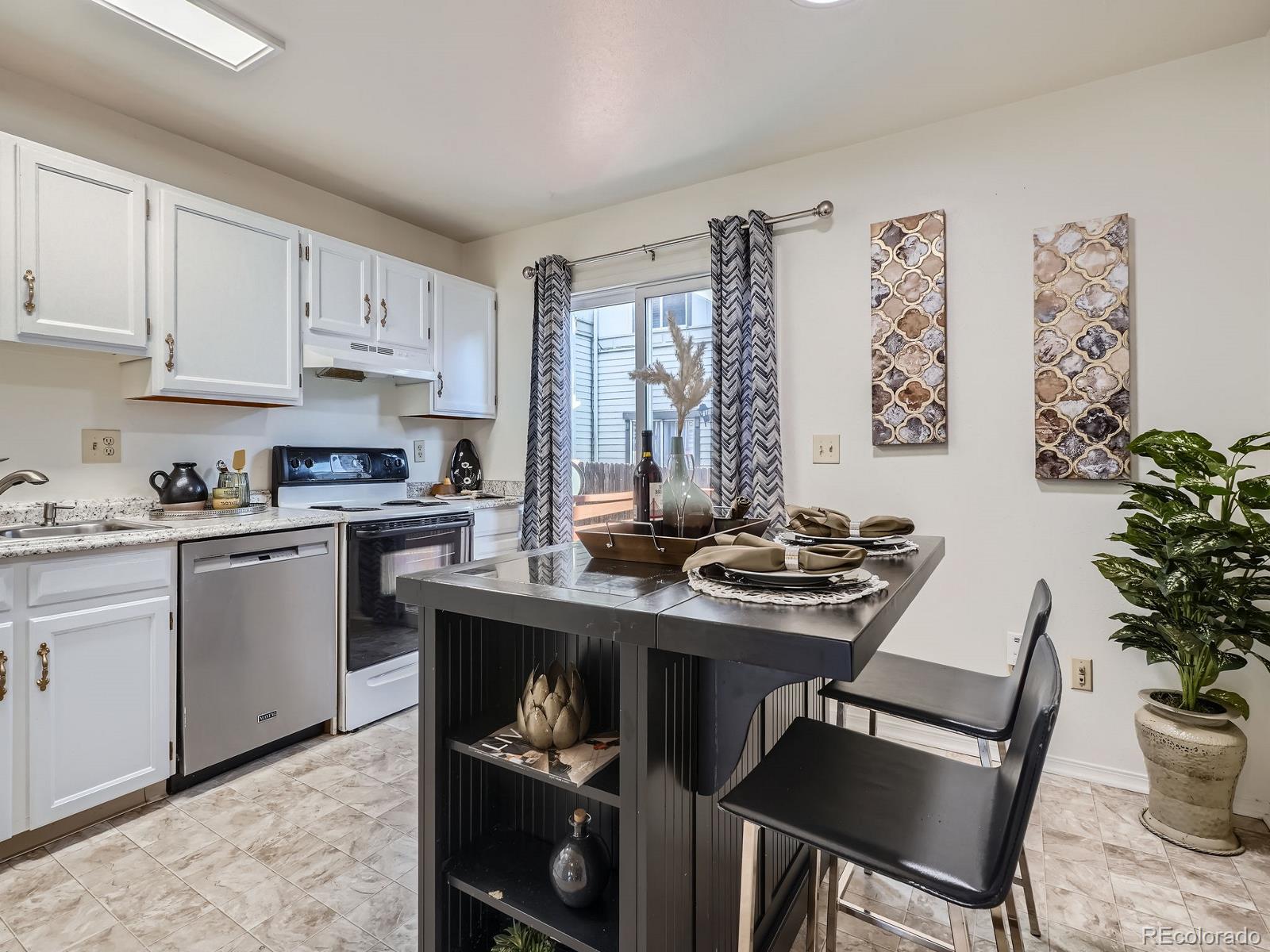 MLS Image #5 for 17681 e loyola drive e,aurora, Colorado
