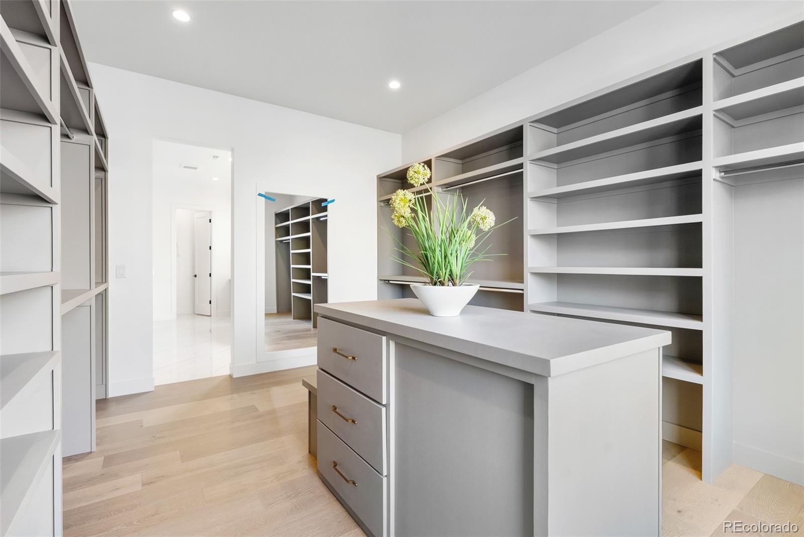 MLS Image #31 for 2311 s josephine street,denver, Colorado