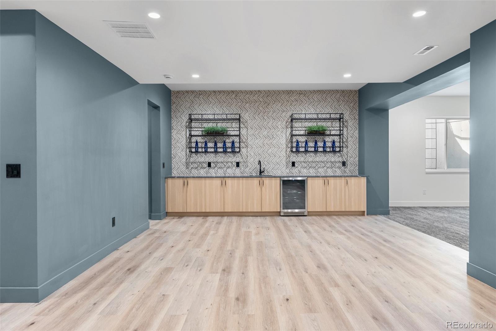 MLS Image #38 for 2311 s josephine street,denver, Colorado