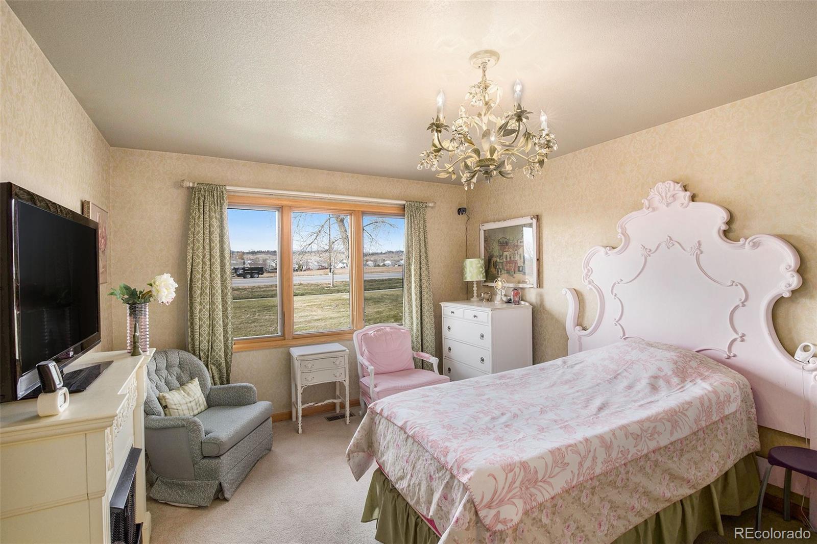 MLS Image #12 for 2716  lochbuie circle,loveland, Colorado