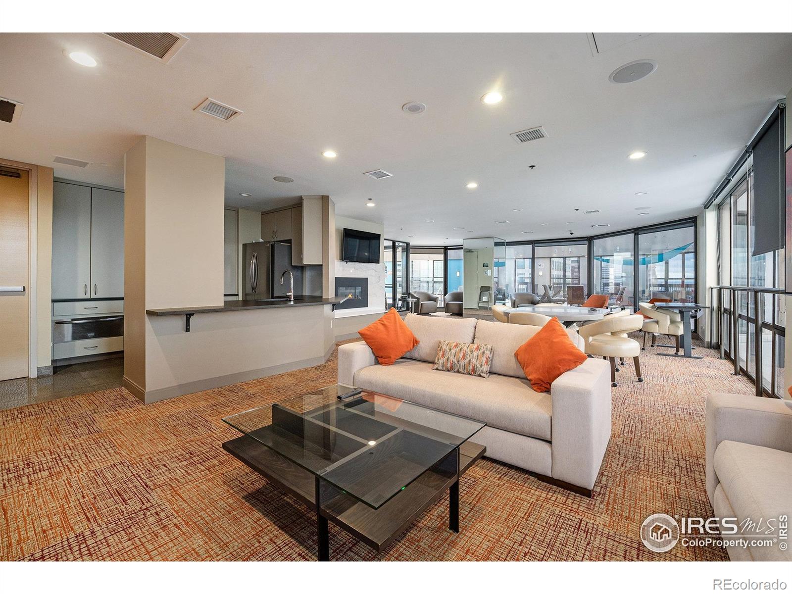MLS Image #11 for 1625  larimer street,denver, Colorado
