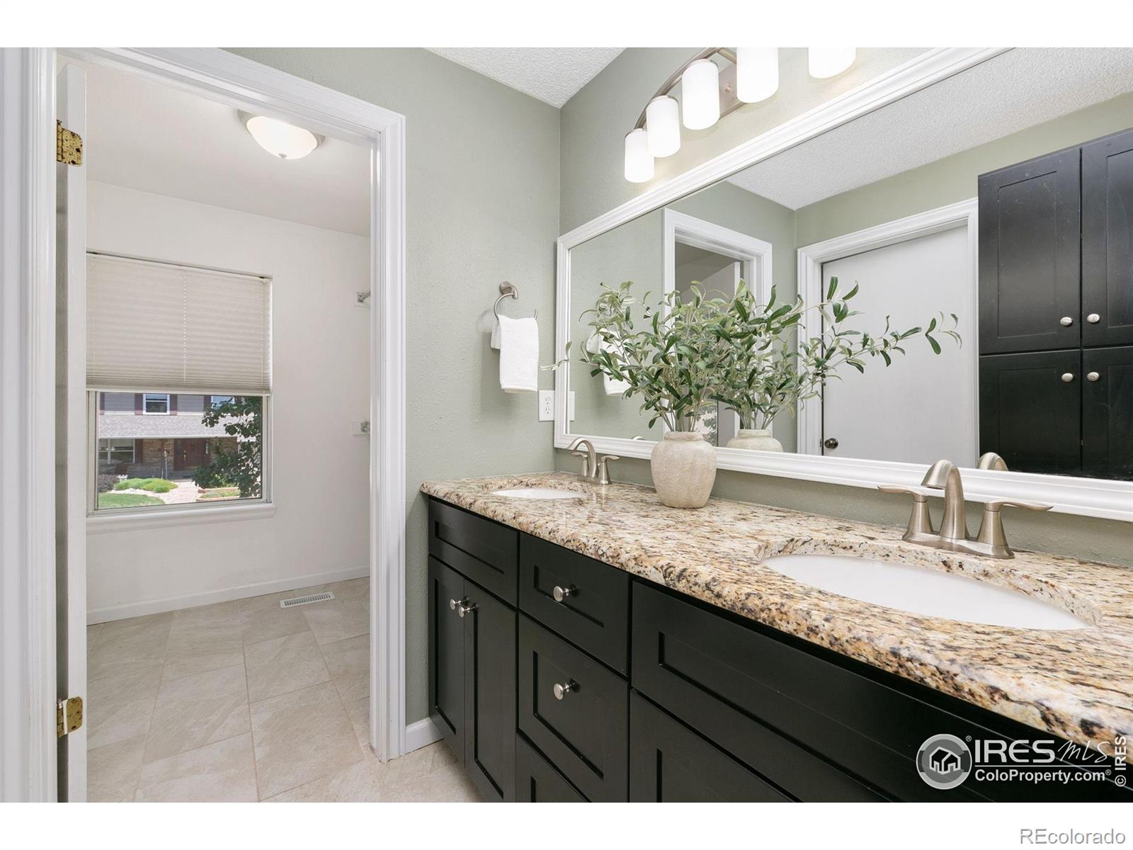 MLS Image #14 for 1632  shenandoah circle,fort collins, Colorado