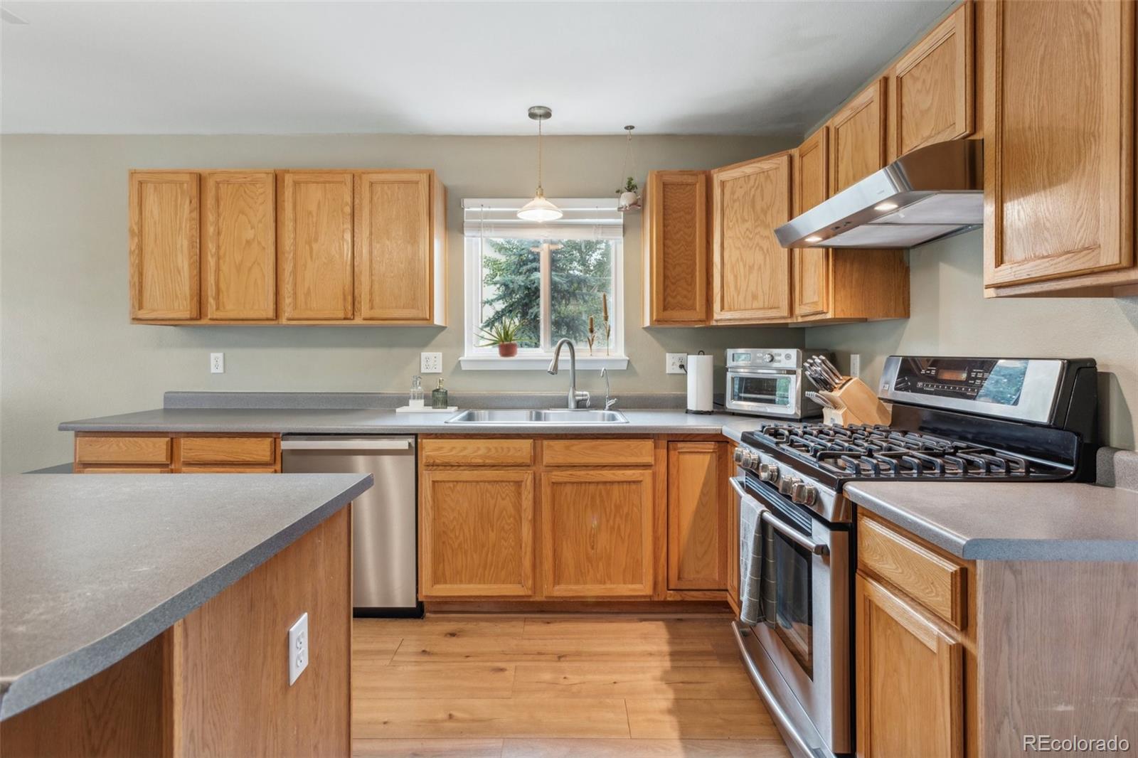 MLS Image #15 for 133  wheat ridge street,palmer lake, Colorado