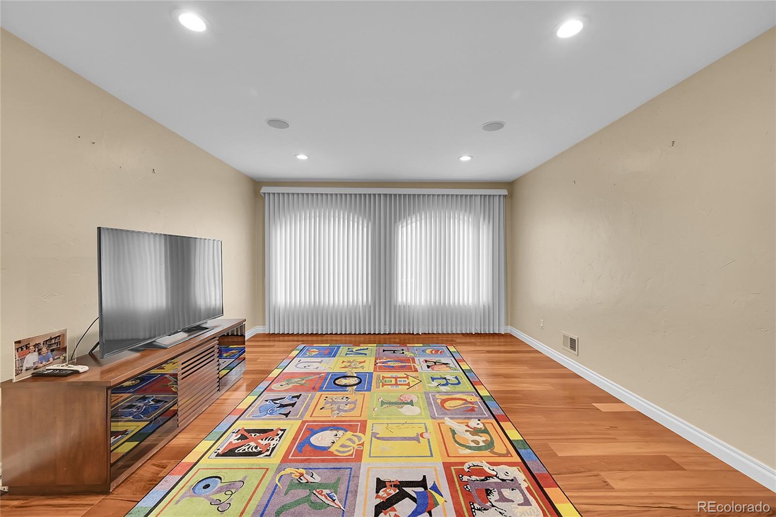 MLS Image #17 for 6783 e orchard road,greenwood village, Colorado
