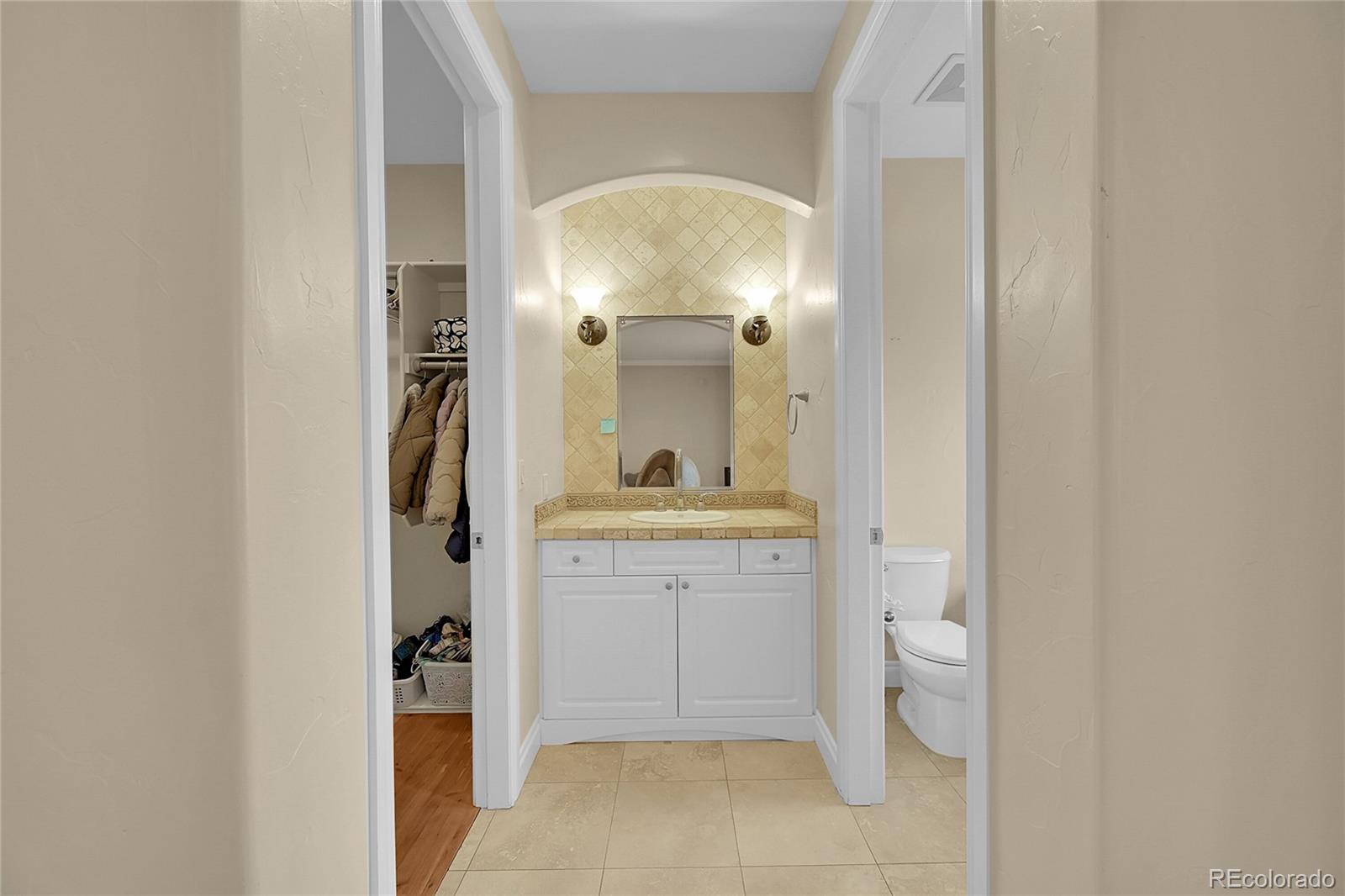MLS Image #19 for 6783 e orchard road,greenwood village, Colorado