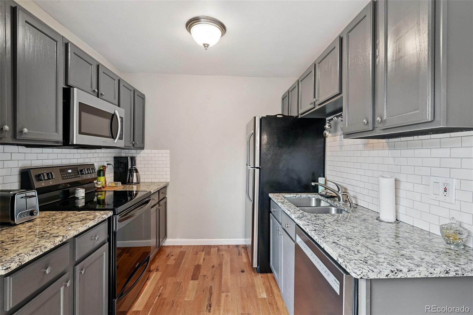 MLS Image #8 for 7029 s webster street,littleton, Colorado
