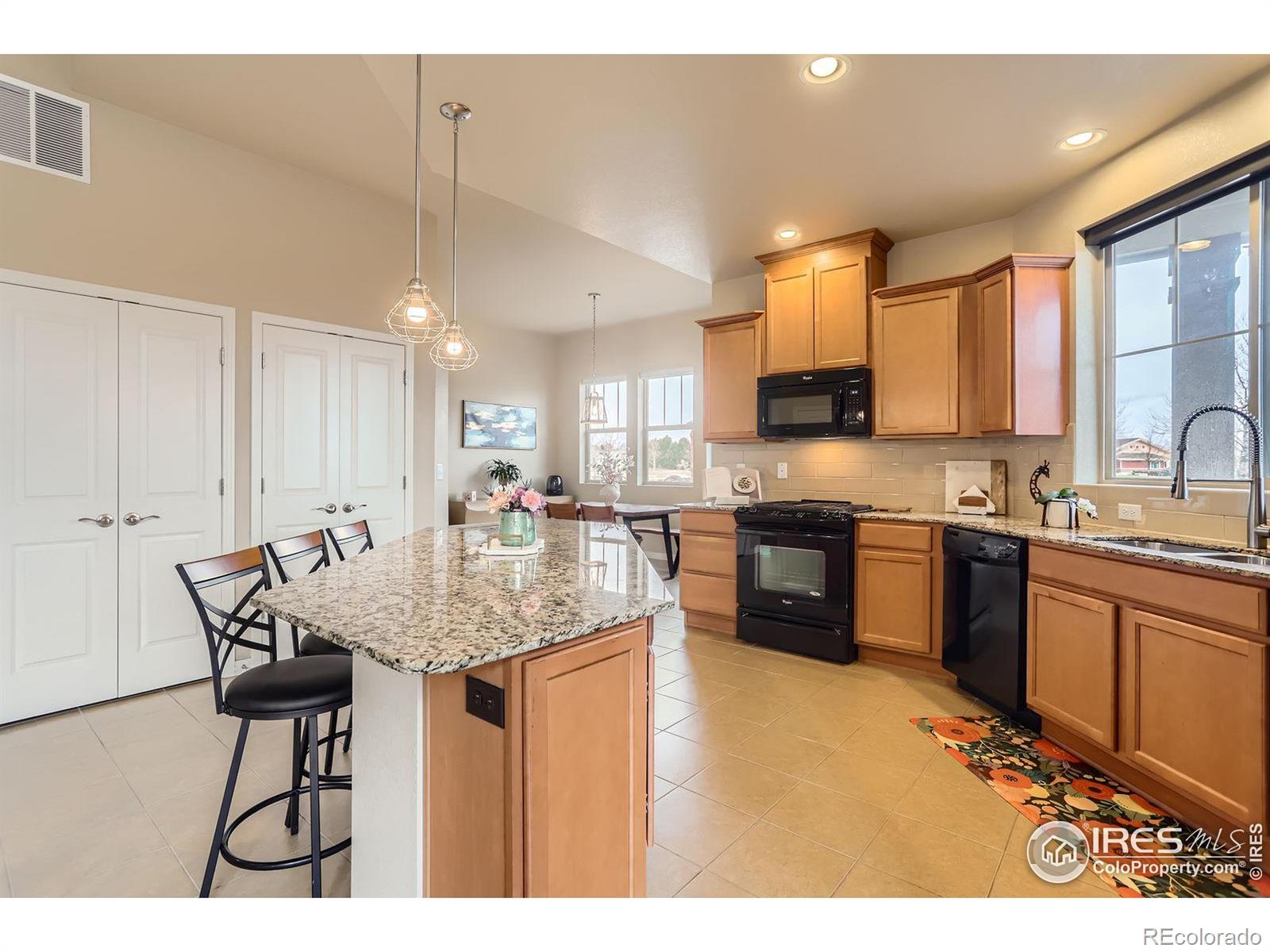MLS Image #11 for 555  gallegos circle,erie, Colorado