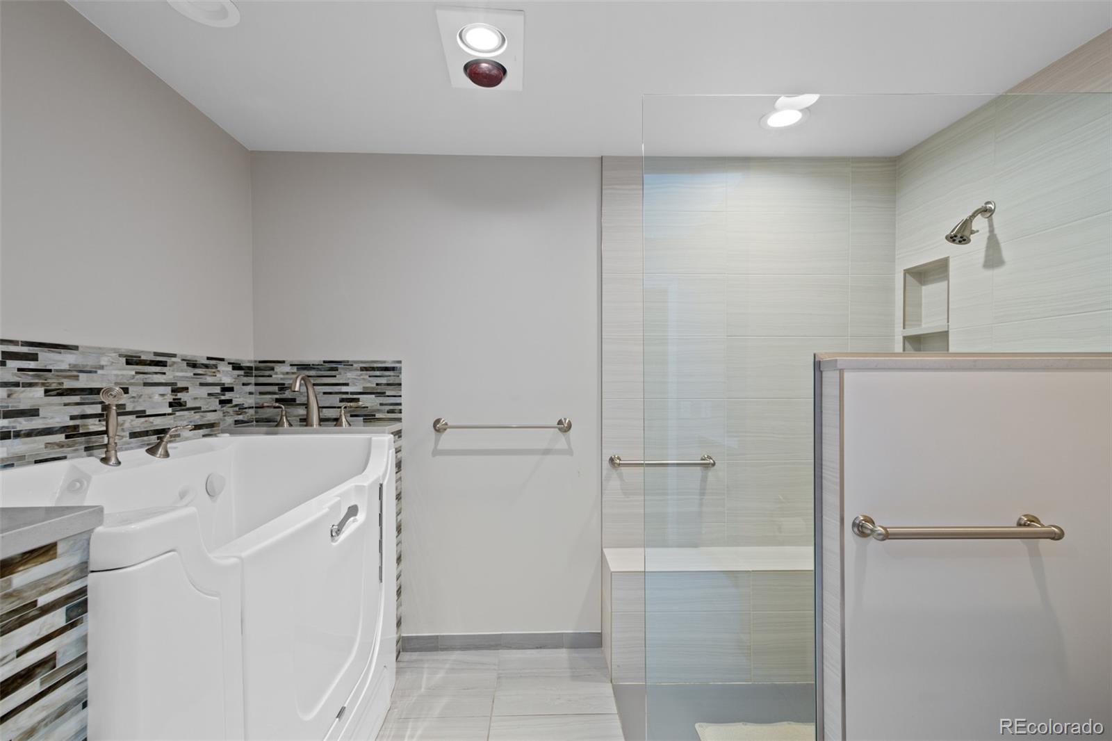 MLS Image #25 for 2800 s university boulevard,denver, Colorado