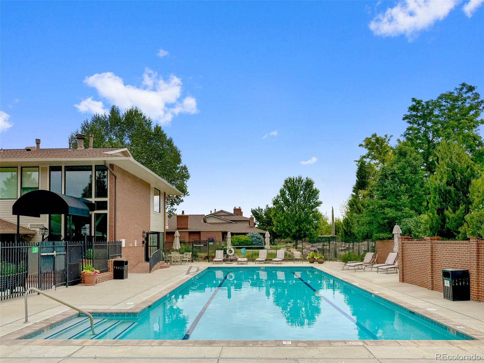 MLS Image #36 for 2800 s university boulevard,denver, Colorado